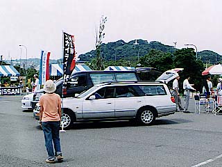 car.jpg (27716 バイト)