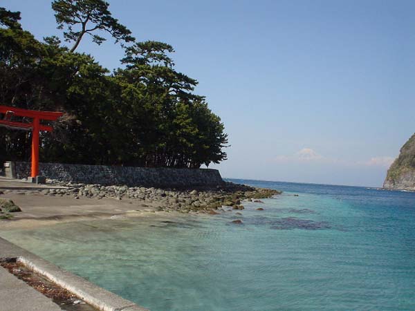 MihamaCape